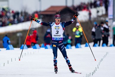 Erster Weltcup-Sieg für Endre Stroemsheim 