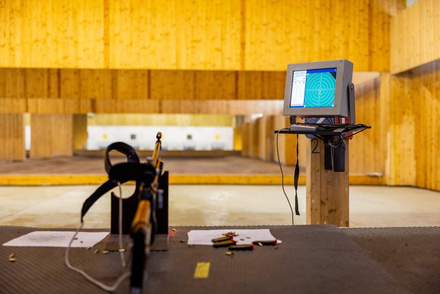 Foto von der Schießbahn beim Biathlon-Gästeschießen