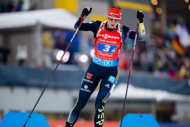 Biathlon-Athletinnen bei der Disziplin Staffel